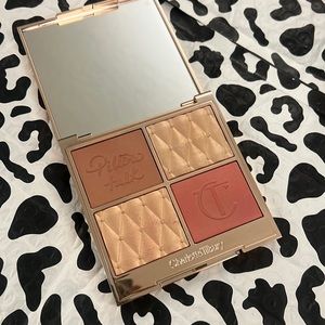 Charlotte Tilbury Limited Edition Pillowtalk Palette